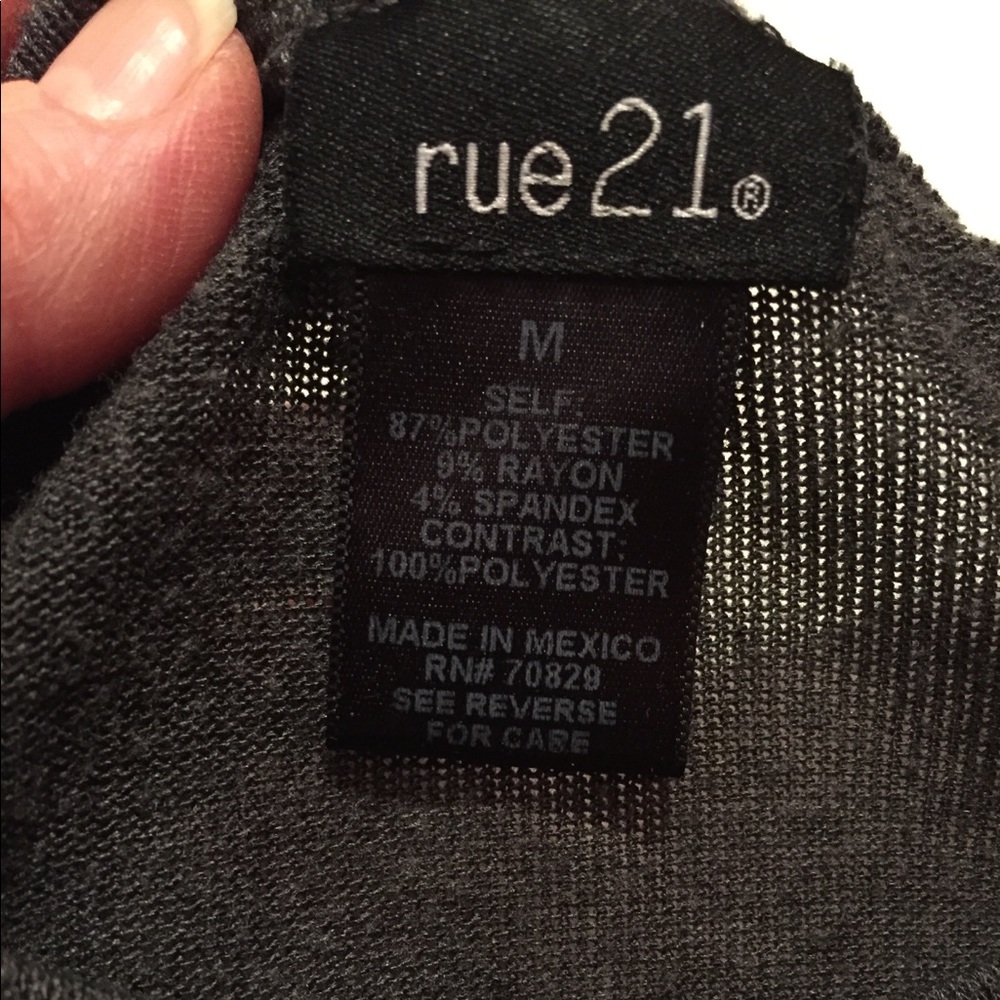 EUC/Top/size medium Rue21 - Picture 7 of 8